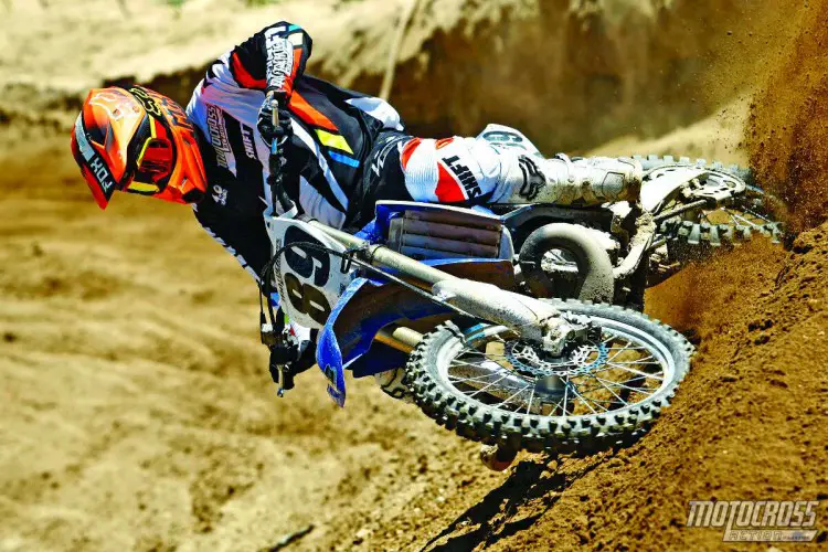 2015-2stroke-shootout-4